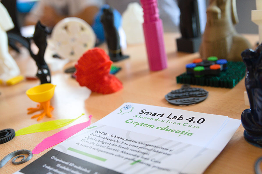 Lansarea SmartLab 4.0 – primul laborator inteligent dintr-un liceu românesc
